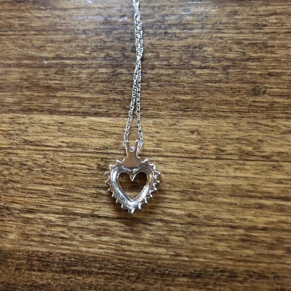Heart Necklace - Picture 4 of 4